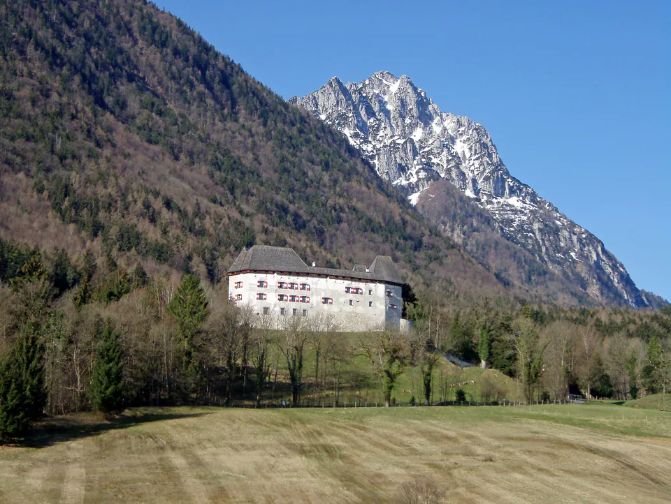 Piding, Staufeneck